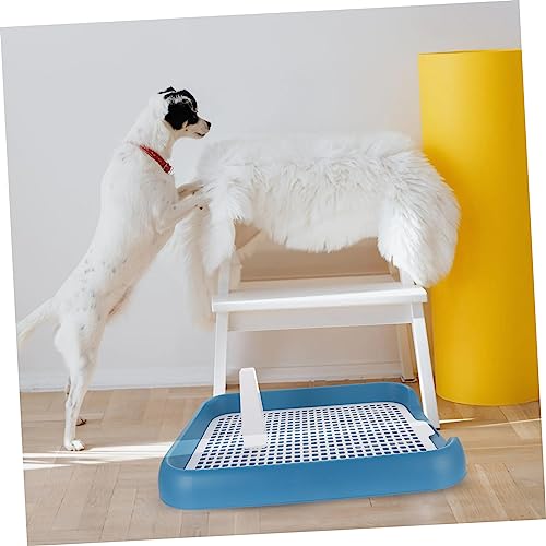 UKCOCO Plastic Dog Potty Trainer Tray with Raised Edges and Leak Design for Indoor Use Lightweight Portable Puppy Toilet with Special Column for Toilet Training and Safety Suitable for