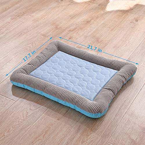 RPGT Summer Pet Self Cooling Mat No Electricity Required Kennel Bed Pad 18"x 22" Sleeping Mat Keeps Dogs and Cats Cool Ideal for Home and Travel - size: Medium