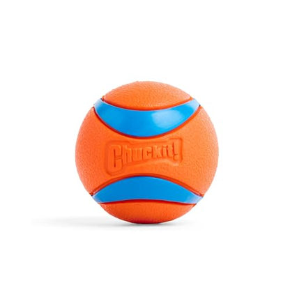 Chuckit! Ultra Ball Dog Toy, Medium (2.5 Inch Diameter) Pack of 1, for breeds 20-60 lbs - size: Medium (1 Pack), style: Ultra