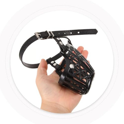 UKCOCO 1set Plastic Basket Dog Muzzle with Adjustable Pu Leather Strap Breathable Mouth Cover for Biting Barking Chewing Control Lightweight Black Masks for Large Dogs