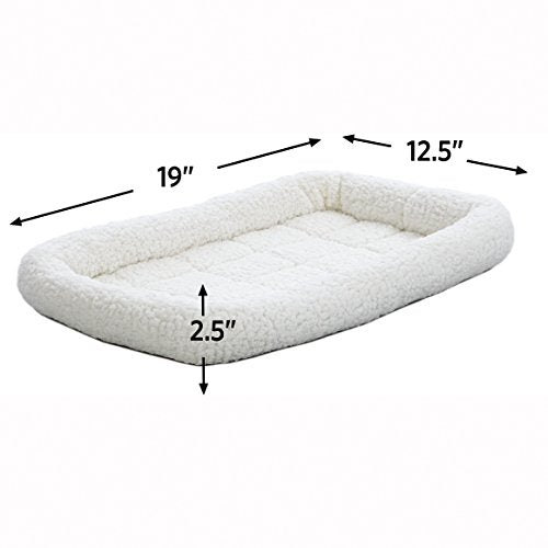 MidWest Homes for Pets Pet Bed for Dog Carrier & Travel Carrier | Pet Bed Fits 22-Inch Plastic Pet Carriers for XS Dog Breeds & Small Cats - size: 22"