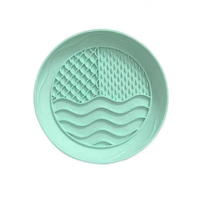 Lick Mat for Dogs&Cats, Fish Scale Silicone Pad with Suction Cups | Fish scale silicone lick mat with suction cups for floors, walls, fridge, bath. Calms anxiety, slows eating, grooming aid.