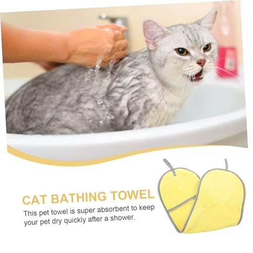 Absorbent Coral Fleece Pet Towel for Dogs and Rabbits Thickened Bath Towel for Quick Drying and Warmth Soft High-Density Microfiber Grooming Cloth and Easy to Store Dog Bathing