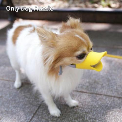 Dog Muzzle, Anti Bite Silicone Duck Mouth Shape Dog Mouth Covers with Adjustable Strap, Stop Barking Chewing, Anti-Called Muzzle for Small Medium Dogs(for 2.5 kg-4.5 kg/Yellow)
