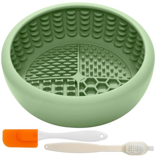 Dog Lick Bowl for Large Dogs, Lick Mat, Slow Feeder Lick Bowl with Brush and Scraper,Strong Suction, Freeze Licking Bowl for Anxiety Relief, Enrichment & Distraction, Dishwasher Safe 7.6 * 3.5 inch - color: Green