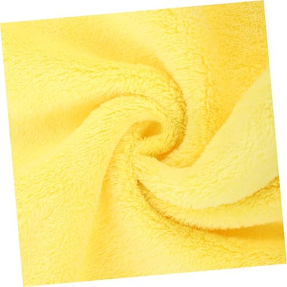 Absorbent Coral Fleece Pet Towel for Dogs and Rabbits Thickened Bath Towel for Quick Drying and Warmth Soft High-Density Microfiber Grooming Cloth and Easy to Store Dog Bathing