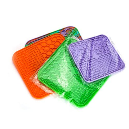 Silicone Pet Mat with Suction Cups – Blue Pet Food Mats for Dogs & Cats, Anxiety Relief Feeding Solution for Pets
