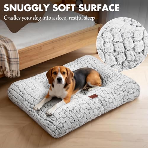 Dog Bed Crate Pad Plush Dog Crate Mat for Small Medium Large Dogs Soft Dog Bed Anti Slip Fulffy Comfy Kennel Pad - color: White, size: Medium 30"x20"