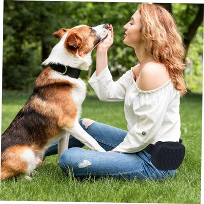 Abaodam Dog Treat Pouch Silicone Training Snack Bag Waist Belt for Outdoor Use Sealed Design Magnetic Closure Easy Pet Training and Walks