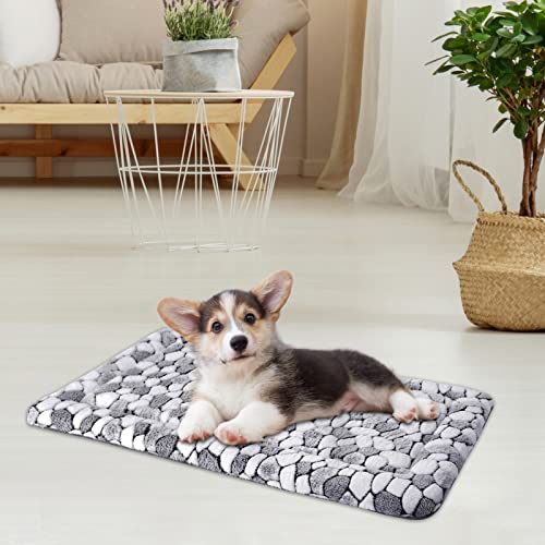 VANKEAN Dog Crate Pad Bed Mat Reversible (Cool & Warm), Sleeping Mat Dog Bed for Crate for Small Dogs and Cats, Machine Washable Crate Beds, Grey - size: Small