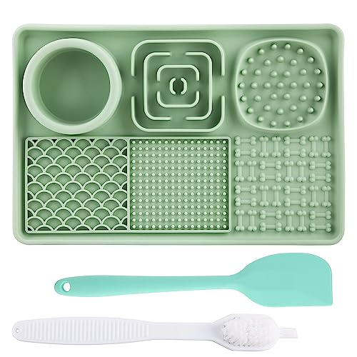 Lick Mat for Dogs, Slow Feeder Licking Mat with Suction Cups for Food and Water, Silicone Feeding Mat Perfect for Anxiety Relief Suitable for Butter Food Yogurt Peanut (Green)