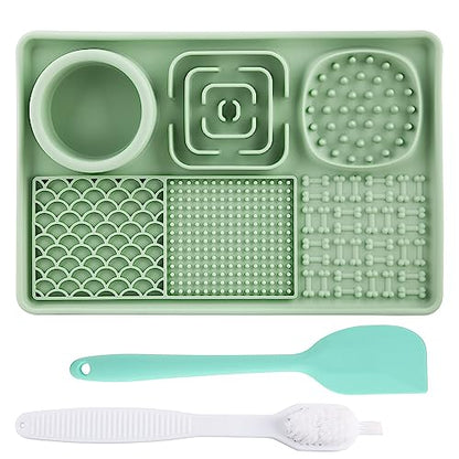 Lick Mat for Dogs, Slow Feeder Licking Mat with Suction Cups for Food and Water, Silicone Feeding Mat Perfect for Anxiety Relief Suitable for Butter Food Yogurt Peanut (Green)