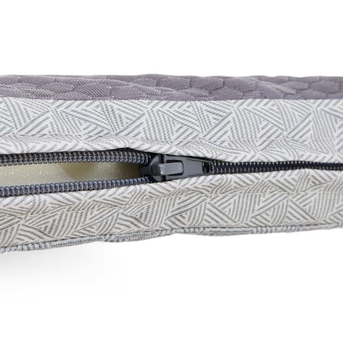 EveryYay by Petco Grey Cool Orthopedic Dog Crate Mat 46.5" L X 28" W X 3" H - size: XX-Large