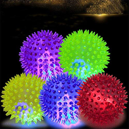Zerodis Light Balls Flashing Elastic Ball, Glowing Pet Spiny Ball Light Up Spiky Dog Balls Interactive Pet Toys for Puppy, Cats, Dogs (a)